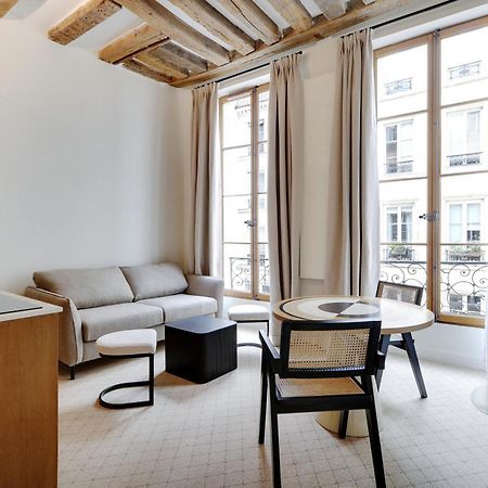 Pick A Flat'S Apartments In Louvre - Rue Saint Honore Париж Экстерьер фото